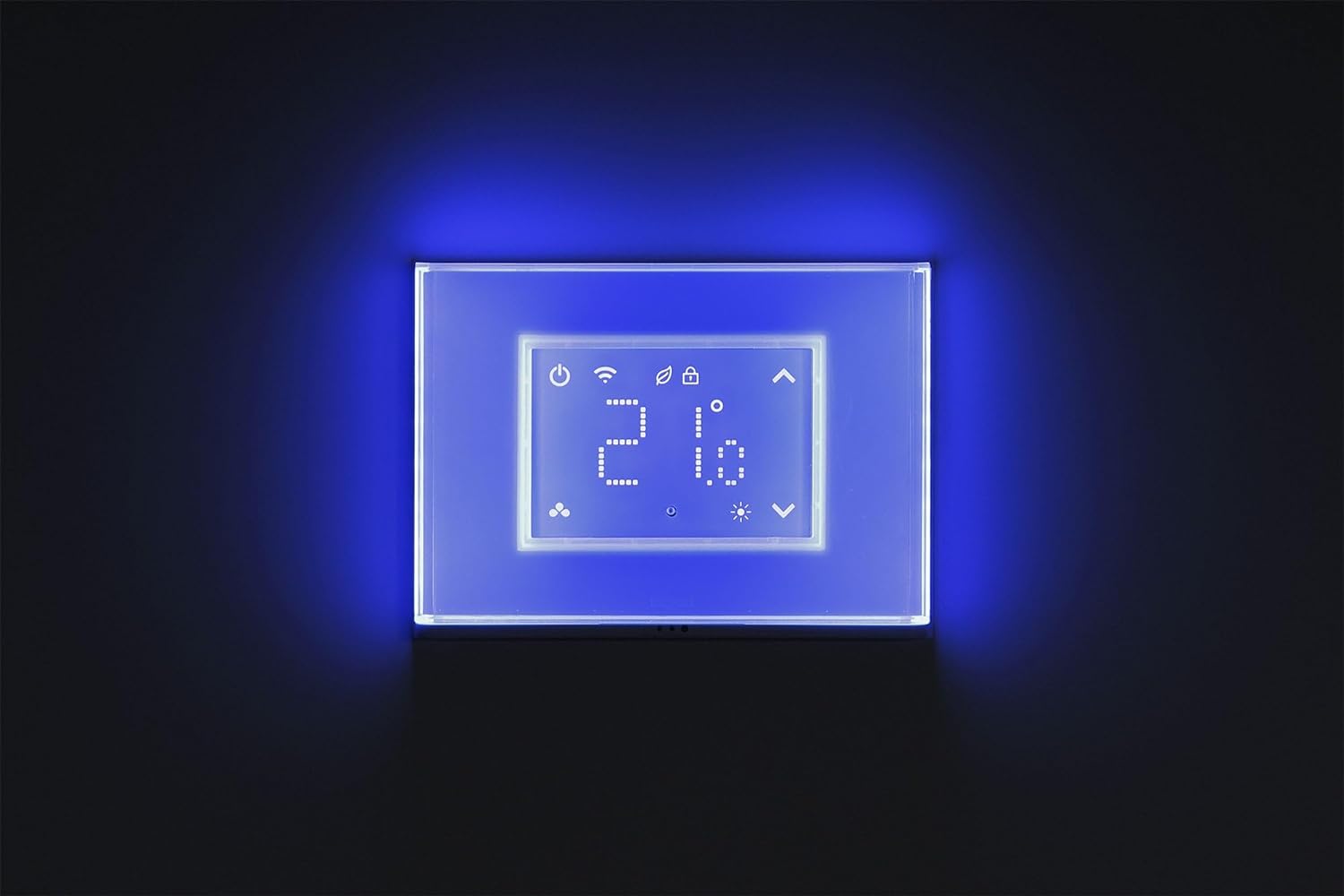 immagine-1-cronotermostato-smart-beghelli-dom-e-con-display-touch-e-placca-luminosa-wi-fi_b5012bc2-82fd-441b-bba6-06676fcf267b